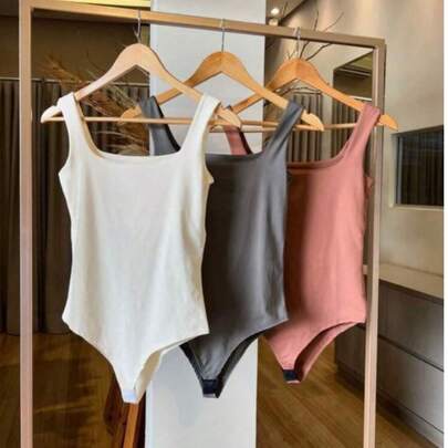 KIT TRÊS PEÇAS QUADRADO Body Feminino Decote Quadrado Tendencia Casual Conforavel