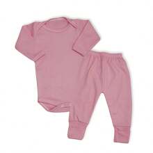 4 Piece Set Long Sleeve Bodysuit With Booties, Hairband And Ribbed Knit Pants / Baby Girl Set With Booties And Hair Bow In Bubblegum Pink - Pink - View 3