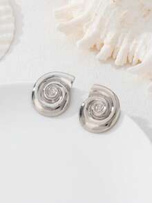 1 Paar modische metallische spiralförmige Muschel Ohrstecker für Frauen