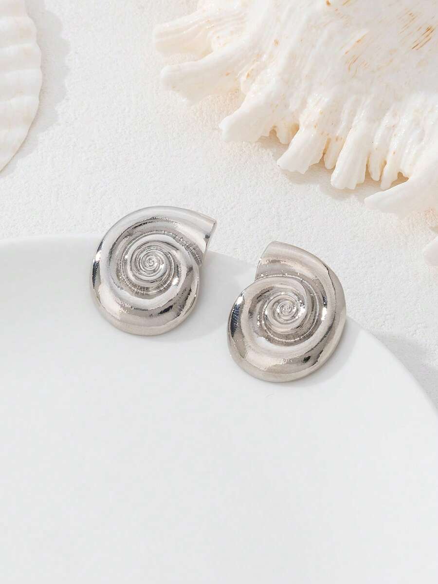 1 Paar modische metallische spiralförmige Muschel Ohrstecker für Frauen