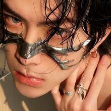 金属赛博朋克面具 - 耐用的机械角色扮演配件，配有可调节肩带，佩戴舒适，非常适合射击、派对和活动 - 无需电池，可立即使用，小众设计，外星流体，机械风，耳环和唇环可调节面部配饰，男女皆宜 - 銀色 - 查看 4