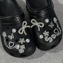 16 颗银色心形链鞋饰，闪亮水钻蝴蝶结美元鞋饰，DIY 可拆卸人造珠鞋配件，多功能花蝴蝶鞋夹装饰女士凉鞋和拖鞋，生日派对礼物 - 銀色 - 查看 2