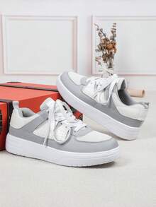 Simple & Fresh White Splicing Light Grey Mesh Combination Casual Skateboard Shoes, Breathable Flat Bottom Comfortable And Durable, Suitable For Travel, Holidays, Gifts, Breathable Round Toe Lace-Up Casual Shoes, Outdoor Hiking Shoes For Women - White Ash - View 3