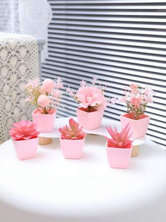 6 件人造迷你盆栽植物，适合用作家庭客厅桌子、窗台、书桌上的中心装饰，或作为情人节期间婚礼或浴室氛围的装饰品。