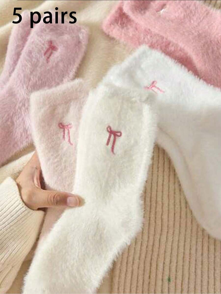 5双装女士舒适蝴蝶结毛绒袜，柔软蓬松保暖中筒袜，适合冬季穿着，休闲圣诞礼物