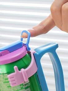 1 套带吸管的汽水罐盖、可重复使用的汽水罐顶盖、带吸管的汽水罐盖、易抓手柄和弹出式盖子 - 重型饮料罐把手、派对饮料盖、彩色罐顶盖、俏皮饮料盖、易于握持、防泄漏、适用于苏打水、啤酒、汽水、派对、酒吧、露营、旅行的理想选择、万圣节、圣诞节、生日、单身派对的完美选择 - 彩色 - 查看 4