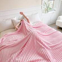 1 pièce Couverture à rayures réversible en fourrure de lapin de couleur unie minimaliste, convient pour la chambre, le canapé, les voyages en extérieur, super douce et moelleuse, toutes saisons