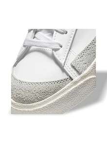 Nike Blazer Low '77 女式运动鞋低帮运动休闲健身日常穿着舒适易搭配白色 DC4769-102 - 黑白 - 查看 3