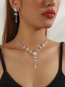3 件微镶嵌锆石花朵吊坠项链、耳环和手链套装，精致百搭，高端大气，适合女性日常通勤、校园约会、婚宴、派对和情人节节日礼物 - 時尚項鍊套裝 - 查看 13