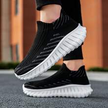 Men's Shoes 2025 New Autumn Fly-Woven Mesh Soft-Soled Socks Shoes Men's Slip-On Soft-Soled Casual Sneakers - Black and White - View 7