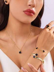 Conjunto de 5 joias de liga com design de flores da sorte, presente moderno para mulheres, pulseira de cristal de cura, promove a cura energética espiritual, adequada para uso diário, presente ideal para família, esposa ou parceira