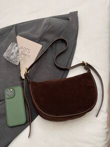 Modische und vielseitige Damen Halbmond-förmige einfache und lässige Schultertasche und Umhängetasche, mit Reißverschluss, aus Wildleder und Leder Materialmix, verstellbarer Schultergurt, geeignet für Pendeln, Einkaufen, Reisen und Ausgehen.