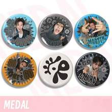 Cotis Badge, Street Style Member Design + "GO" Colorful Round High-Definition Printed Brooch, Fan Cheering Accessory, Suitable For Fan Meetings, Idol Events Cheering, And Daily Outfit Decoration - Multicolor - View 1