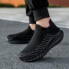 Men's Shoes 2025 New Autumn Fly-Woven Mesh Soft-Soled Socks Shoes Men's Slip-On Soft-Soled Casual Sneakers - Black - View 5