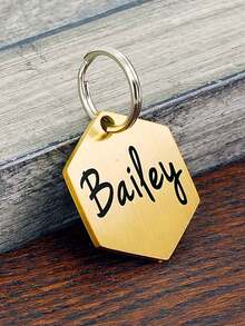 1 pieza Etiqueta de identificación de mascota hexagonal personalizada, de material de acero inoxidable con grabado láser de nombre y datos de contacto personalizados, para evitar la pérdida, adecuada para perros y gatos pequeños/medianos/grandes, accesorio para mascotas - regalo ideal para gatos y perros