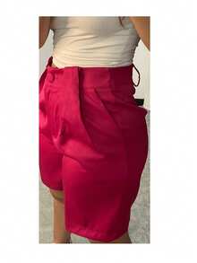 Bermuda Alfaiataria Feminina com Bolso Lateral