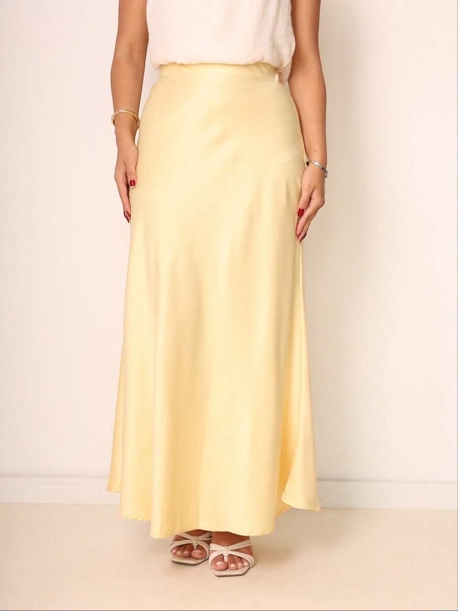 Satin Midi Skirt With Elastic - 黃色 - 查看 1