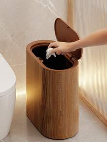 1个3.43加仑木纹浴室塑料垃圾桶，方形防臭木纹塑料转角垃圾桶 - 带盖，脚踏式塑料垃圾桶，防水，易清洁，节省空间设计，适合小空间，适用于浴室、洗衣房、家庭办公室和卧室等狭窄空间，无需用电 - 也适用于浴室、厨房、客厅、酒店，消除异味 - 彩色 - 查看 8