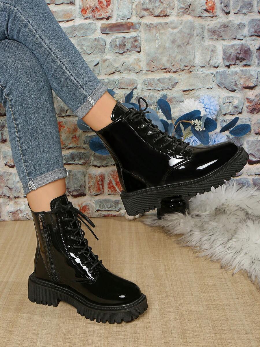 2025 New Arrival Women's Boots, Thick Sole Increased Height Short Boots, Versatile Autumn/Winter Ankle Boots, Slimming Side Zipper Black Boots