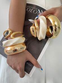 Bộ 3/2/1 vòng tay sang trọng, vòng tay vàng, vòng tay bản rộng, vòng tay dày, bộ vòng tay, vòng tay bản rộng, vòng tay vàng ngoại cỡ phong cách độc đáo thời trang - Vàng - Xem 6