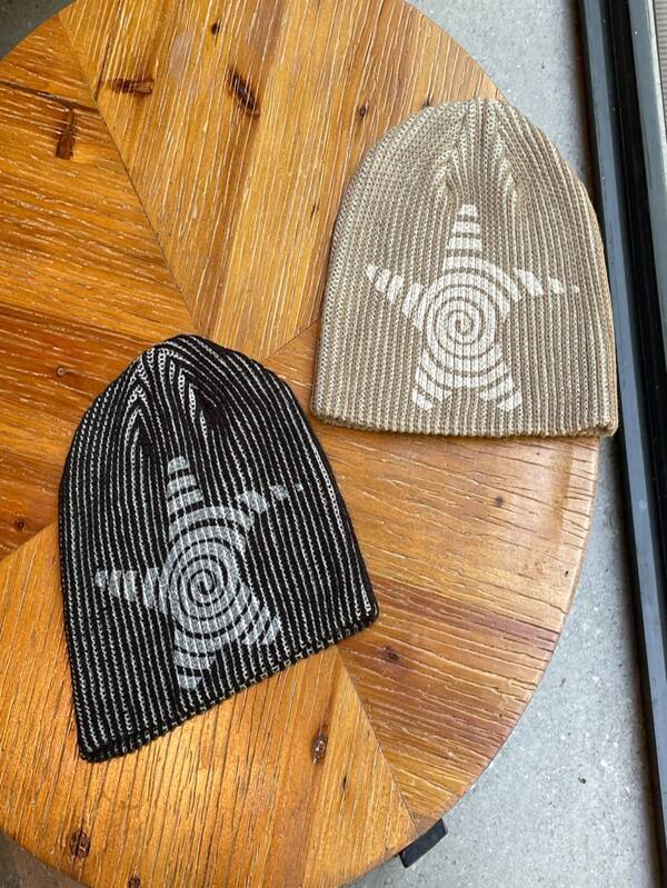 1 Stück gestreifter Graffiti Pentagramm gestrickter warmer Beanie Hut, vielseitig für Unisex
