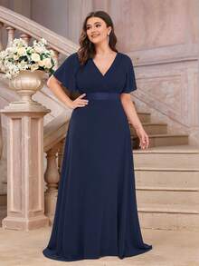 Plus Size Elegant V-Neck Ruched Bust Navy Blue Bridesmaid Dress, Wedding Guest Formal Dress - Navy Blue - View 4