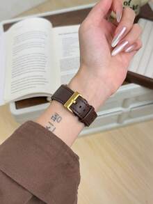 1条真皮表带，兼容三星Galaxy Watch 7、Galaxy Watch 5、Galaxy Watch 6、Galaxy Watch 4，尺寸：40mm、42mm、43mm、44mm、45mm、46mm、47mm、20mm、22mm，金色 - Havane Golden - 查看 3