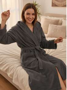 2-Piece 100% Cotton Unisex Bathrobe Set – Black & Green Color Options, Fluffy Hooded Robes For Women & Men, Terry Cloth, Soft With Long Belt – Ideal For Spa, Sauna & Daily Use – S/M & L/XL – Made In Turkey - 墨綠色 - 查看 7