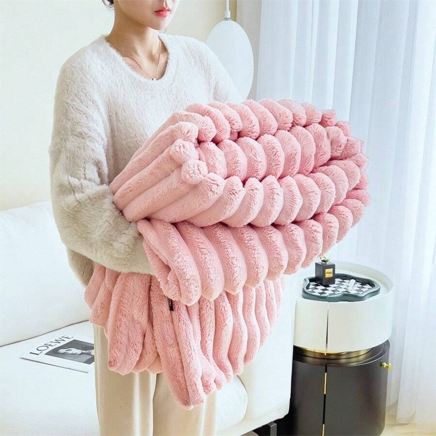 1 pièce Couverture à rayures réversible en fourrure de lapin de couleur unie minimaliste, convient pour la chambre, le canapé, les voyages en extérieur, super douce et moelleuse, toutes saisons