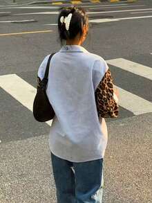Camicia con maniche a righe blu e bianche, con stampa leopardata a patchwork, design unico della tasca, moda da strada - azzurro cielo - Visualizzare 5