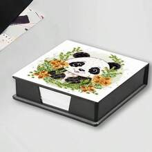 1 件 5D 钻石画套件 - 书签/收纳盒,特殊形状水晶钻,猫,熊猫,鸟图案,DIY 钻石马赛克备忘录夹,适合存放笔记和作为桌面装饰,包含 150 张备忘录纸 - 彩色 - 查看 5