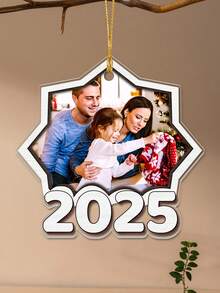 2025 Customized Family Photo Ornament (1pc), Photo Customized Ornament, Family Christmas Ornament, Personalized Family Photo Memento, Large Family Ornament, Photo Ornament, Transparent Acrylic Christmas Tree Pendant, Unique Holiday Gift For Family And Friends, Personalized Family Christmas Ornament, Personalized Gift, Customized Christmas Gift, Customized Christmas Tree Ornament - Multicolor - View 4