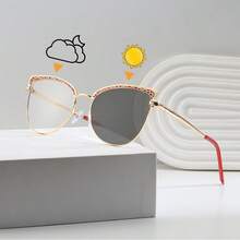 1 pieza Gafas de mujer de acero inoxidable de lujo con textura de cocodrilo y lentes fotocromáticas de ojo de gato, accesorio de moda