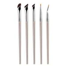 Set di 5/7 pennelli per il trucco degli occhi, versatili per eyeliner, ombretti, illuminante, portatili per i viaggi