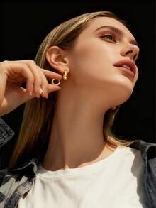 JOJELOO 18K Gold Plated Vintage Style Hoop Earrings - Simple Thick Hoop Design, Elegant Ladies' Jewelry, Fashionable Women's Daily Jewelry, Versatile Gift For Modern Fashionistas, New Stylish Accessory, Ideal Gift For Eternal Style Enthusiasts