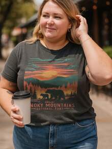 Tshirt Feminina Estilosa Estampada Smoky Mountains Lançamento Camiseta 100% Algodão Camisetão Solta Oversized Plus Size Camiseta - Maresia Tshirt - Chumbo - Visão 1