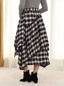 Scottish Style Women's Tartan Skirt - Elegant High Waist With Celtic FringeFlowyAsymmetrical Hem | Non-Stretch Fabric | All-Season Wear - 黑與白 - 查看 2