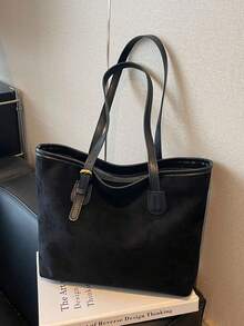 الحقيبة الكتفية الجديدة ذات السعة الكبيرة مصنوعة من قماش المخمل وتتميز بتصميم مقبض مزدوج. إنها حقيبة عمل أنيقة وطليعية، مناسبة لمختلف المناسبات مثل التسوق والتنقل والمهرجانات والحفلات والأنشطة الخارجية. ويمكن أيضًا إهدائها كهدية لأصدقائك.