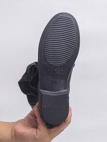 بوت نسائية موضة، بوت كاحل مطوية قابلة للانزلاق، بوت كاحل نسائية ذات كعب مسطح بإبزيم بطراز غربي، لون أحادي، للعطلات