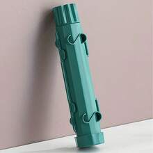 Tragbare, robuste Kunststoff-Sushi-Zubereitung-Werkzeug, geeignet für Camping - einfache Bedienung, ideal für Anfänger, einzigartiges Raketentube-Design Küchen-Form - leicht und kompakt, ideal für Outdoor-Picknicks und Küchen-Zylinder-Sushi-Zubereitung-Maschine Schnell-Sushi-Bazooka Japanische gerollte Reis-Fleisch-Form Reisball-Form Küchen-Bento-Zubehör