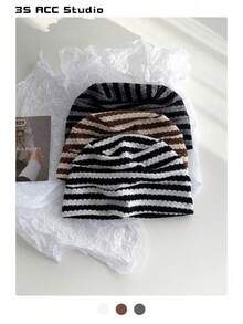 Color-Blocked Cute Pacifier Knitted Beanie Hat, Women's Autumn/Winter Warm, Simple & Versatile, Compact, Elastic Ear Protection Knitted Knit Cap Winter Gear Men's Winter Clothing