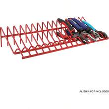 62003 - Rack rojo para alicates de 16 ranuras - Mantenga los alicates organizados en el cajn de herramientas - Las ranuras de 3/4 de pulgada se ajustan a la mayora de los alicates - El revestimiento de PVC protege los alicates y evita el deslizamiento - Rojo - - Ver 9