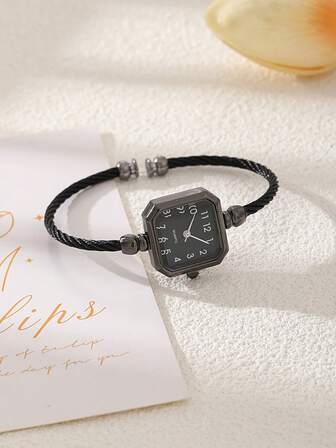 新款可爱简约时尚女士手链表可爱罗马方形小头奢华女士手链表合金石英表礼物