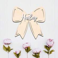 1件定制木质姓名牌，个性化姓名，独特领结设计，多种颜色可选，适用于卧室、客厅、家居装饰、婚礼、生日、情人节、派对、复活节等场合，可作为定制礼物或个性化礼物。 - 彩色 - 查看 3