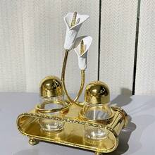 1 Set di Barattoli Porta Spezie, Saliera e Pepiera in Stile Vintage Dorato a Disegno di Tulipano, Adatti per Uso Domestico, Commerciale e Varie Occasioni