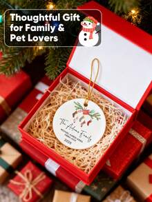 1pc Custom Text Christmas Ornament, Personalized Text Christmas Wooden/Ceramic Ornament, Round Shape Ornament With Hands Of Family, Hanging Accessories Ornaments Memorial Decoration, Scene Decor, Room Decor, Home Decor, Holiday Party Decor, Christmas Decor, Best Gift For Christmas Holiday, Gift For Dad/Mom/Her/Him/Girlfriend/Boyfriend/Pets, Birthday Gift For Couples, Wedding Gift, Anniversary Gift, Housewarming Gifts