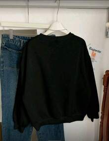 Sudadera Con Cuello Redondo Y Manga Larga Con Estampado Tipo Marga Diseñador Logo, Sudadera Unisex Estampada Para Hombre Y Mujer Ideal Para Uso Diario, Para Todo El Año. - Negro - Ver 2