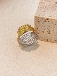 1pc Stainless Steel Bicolor Feather & Flower Twist Design Ring, Tarnish Resistant, Suitable For Autumn/Winter Wear, Home, Daily, Gift, Party