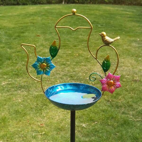 1pc Creative Teapot Iron Art Bird Bath, Outdoor Bird Bath, 45.8" High Bird Feeder With Metal Garden Decor