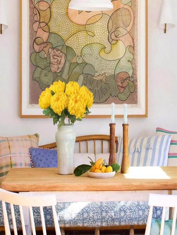 1/2pcs Artificial Chrysanthemum Bouquet, 26.38 Inch Long Stem False Flower Arrangement, Suitable For Room Wedding Center Decoration, Mother's Day Gifts, Party Festivals, Home Bedroom Bathroom Vase Decoration, And Office Decoration